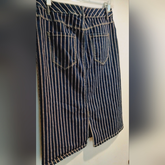 Women's Vintage Est 1946 Denim Pinstripe Jean Midi Skirt. - Picture 5 of 6